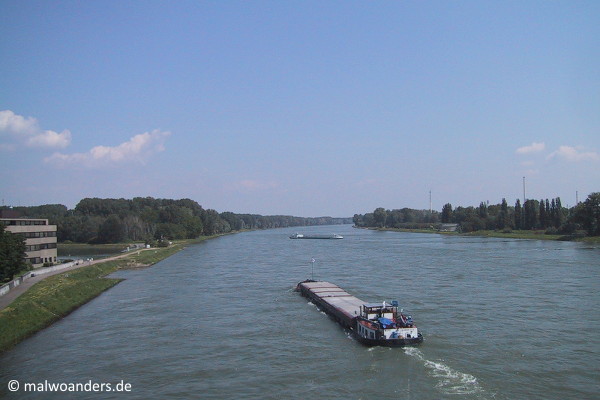 Rheinbrücke bei Karlsruhe