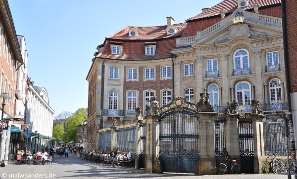 Erbdrostenhof und Stadtmuseum