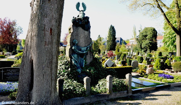 Grabmal des Freiherrn von Bülow
