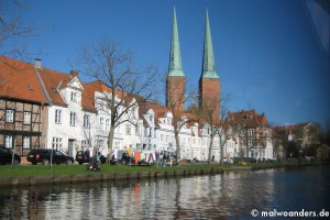 Lübeck aus der Luft und zu Wasser