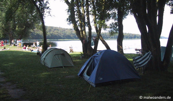 Camping direkt am Tollensee