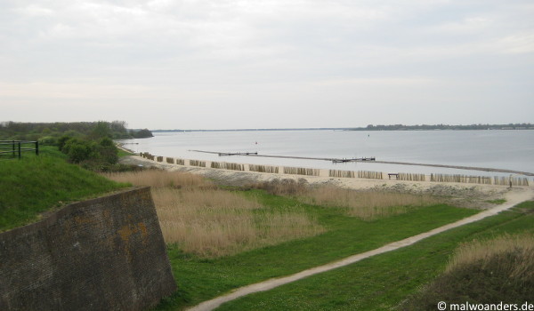 Festung Veere mit Blick aufs Veerse Meer
